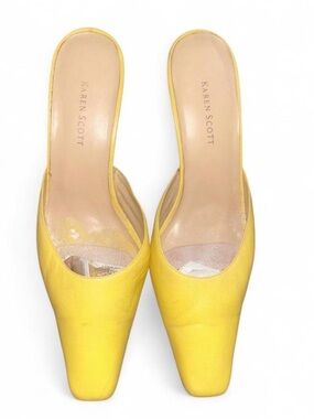 Kendra Scott Bright Yellow Square-Toe Slip-On Mules